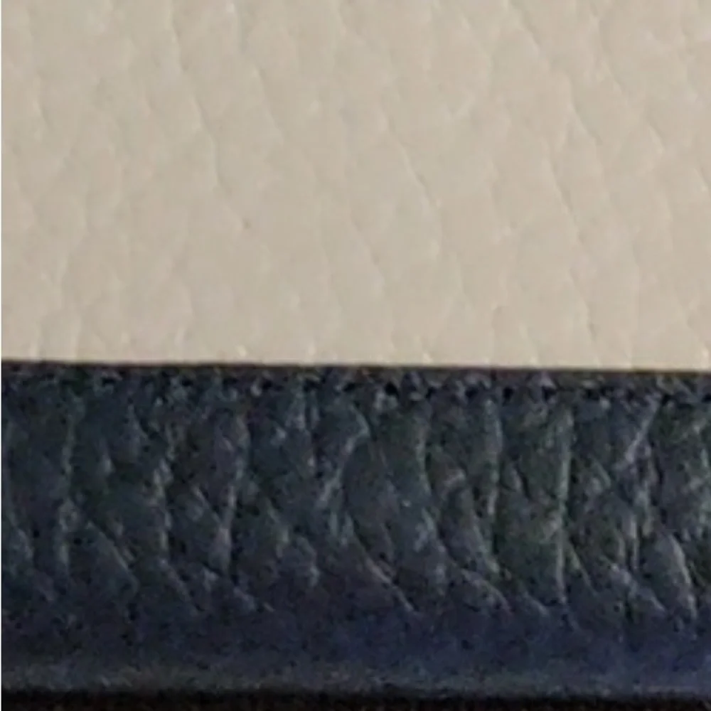 Kate Spade gorgeous new wallet - Picture 3 of 8